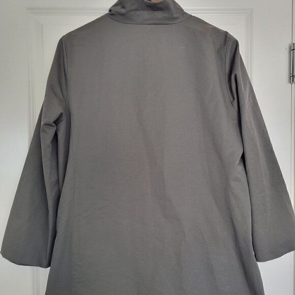 Eileen Fisher Olive Green coat/Jacket front zip & pockets size M - Picture 6 of 10